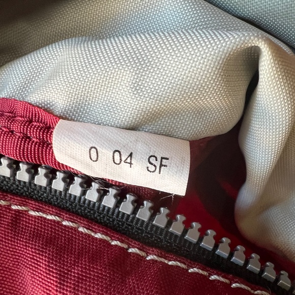 Kipling Deep Red Waist Belt Sporty Fanny Pack Crinkled Nylon Bag Vtg - Picture 12 of 13